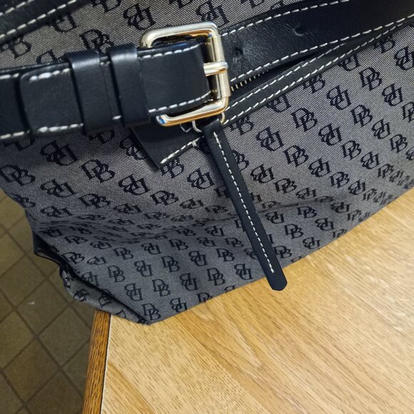 DOONEY & BOURKE SIGNATURE MONOGRAM CANVAS & LEATHER SHOULDER HOBO BAG HANDBAG - Picture 8 of 15